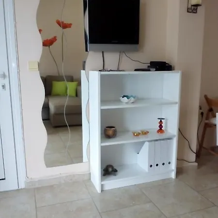 Holiday home Akanthous